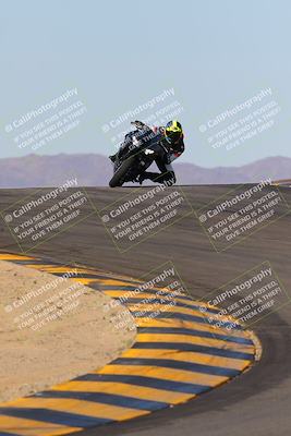 media/Dec-18-2022-SoCal Trackdays (Sun) [[8099a50955]]/Turns 9 and 10 Set 2 (1055am)/